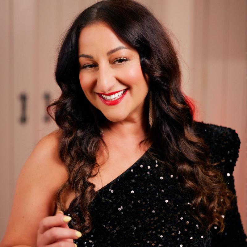 Simone Kaye Wedding singer